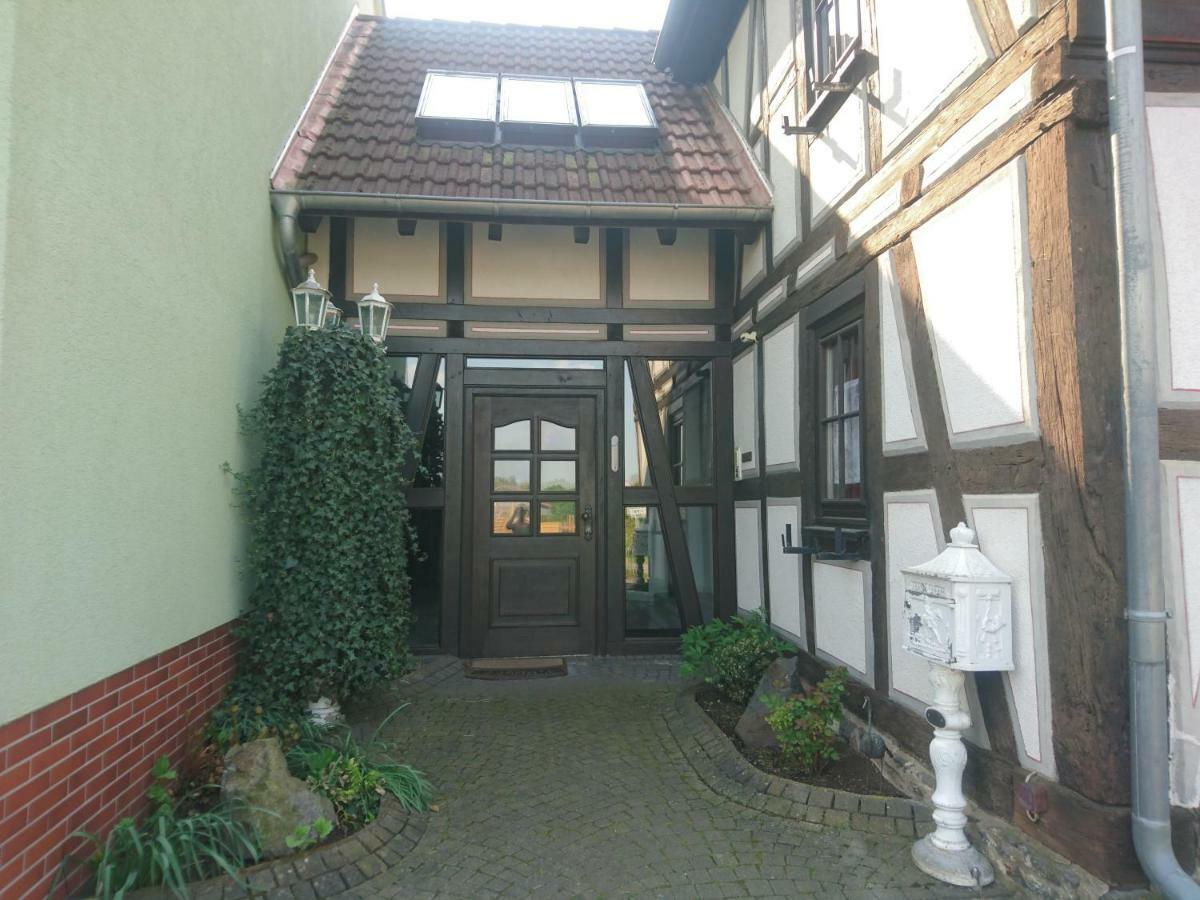 Fachwerkhaus In D 63667 Nidda Fuer 8 Bis 12 Personen公寓 外观 照片